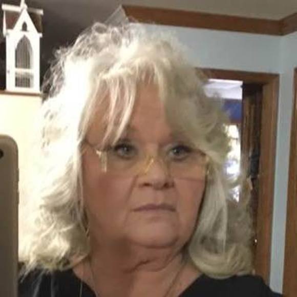 Meet your Posher, Geraldine - Picture 1 of 1